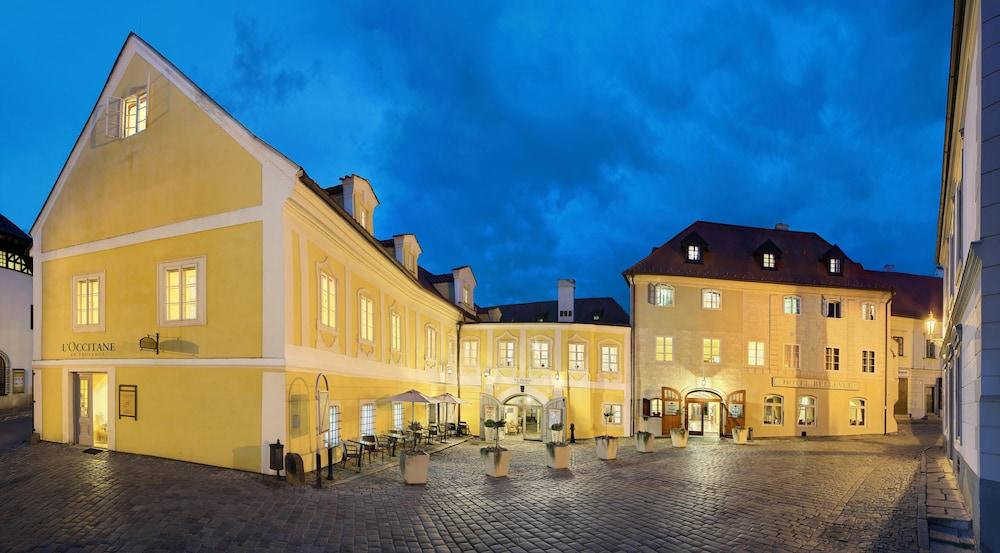 Bellevue Hotel Cesky Krumlov Exterior photo